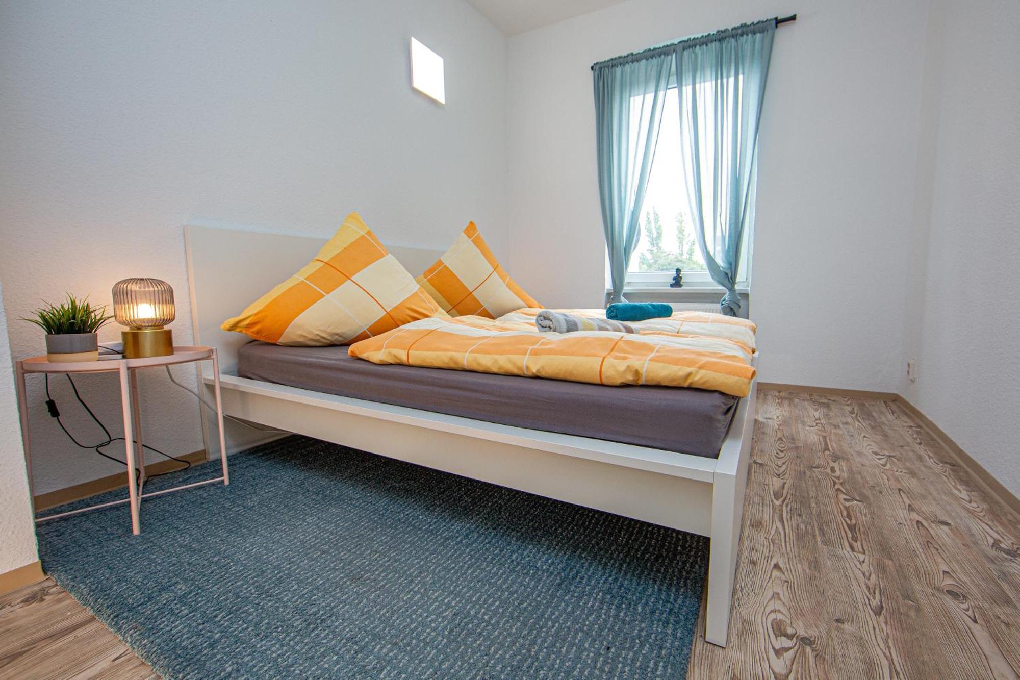 Grossraum-Apartments Mit 2Sz, Wz, Kueche, Smart-Tv, Parken, Etc Erfurt Exterior photo
