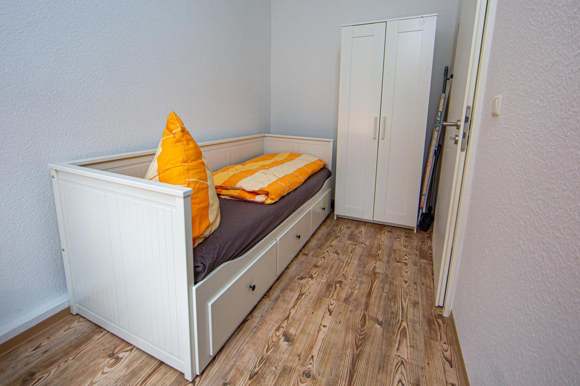 Grossraum-Apartments Mit 2Sz, Wz, Kueche, Smart-Tv, Parken, Etc Erfurt Room photo