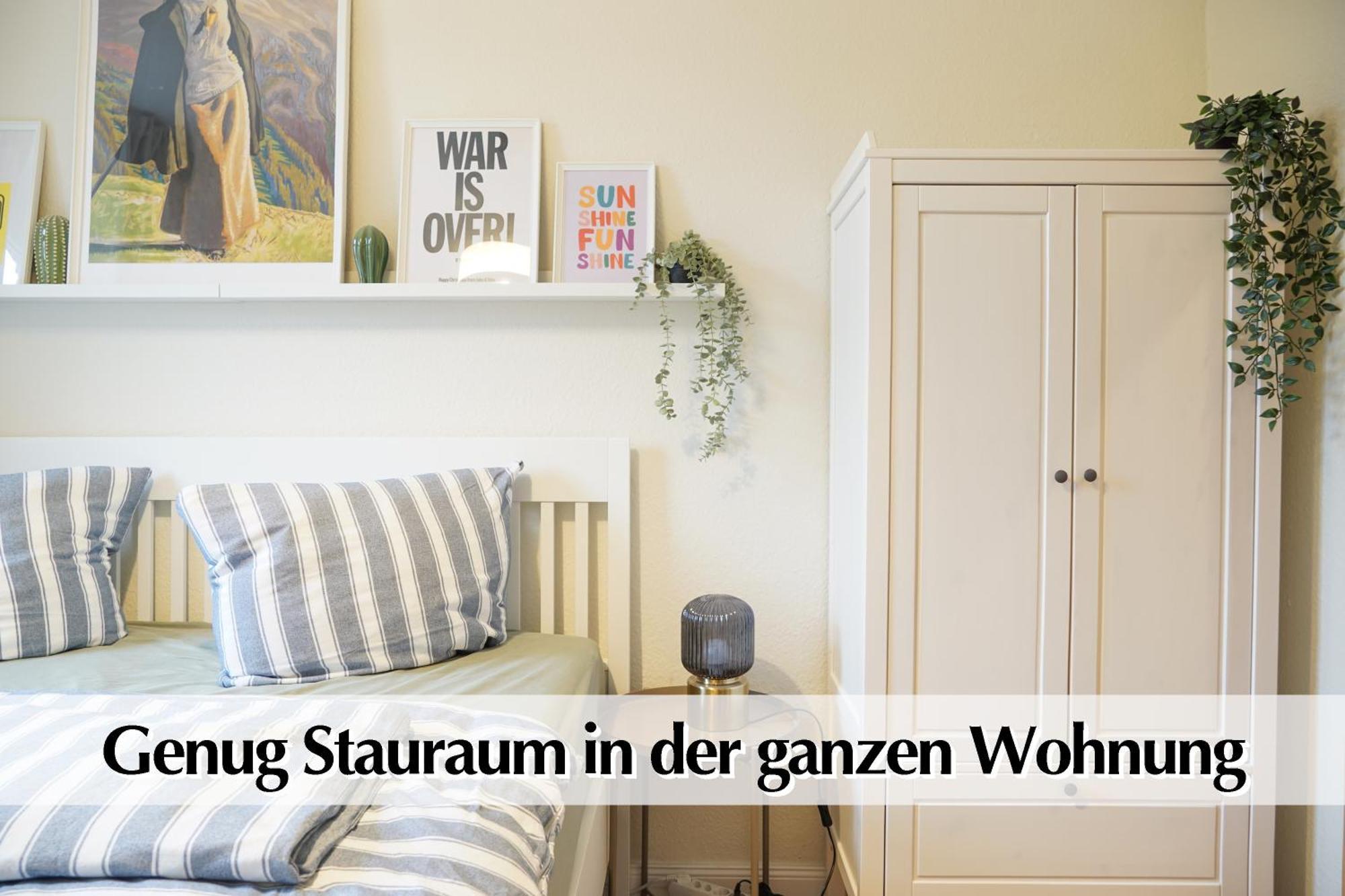 Grossraum-Apartments Mit 2Sz, Wz, Kueche, Smart-Tv, Parken, Etc Erfurt Room photo