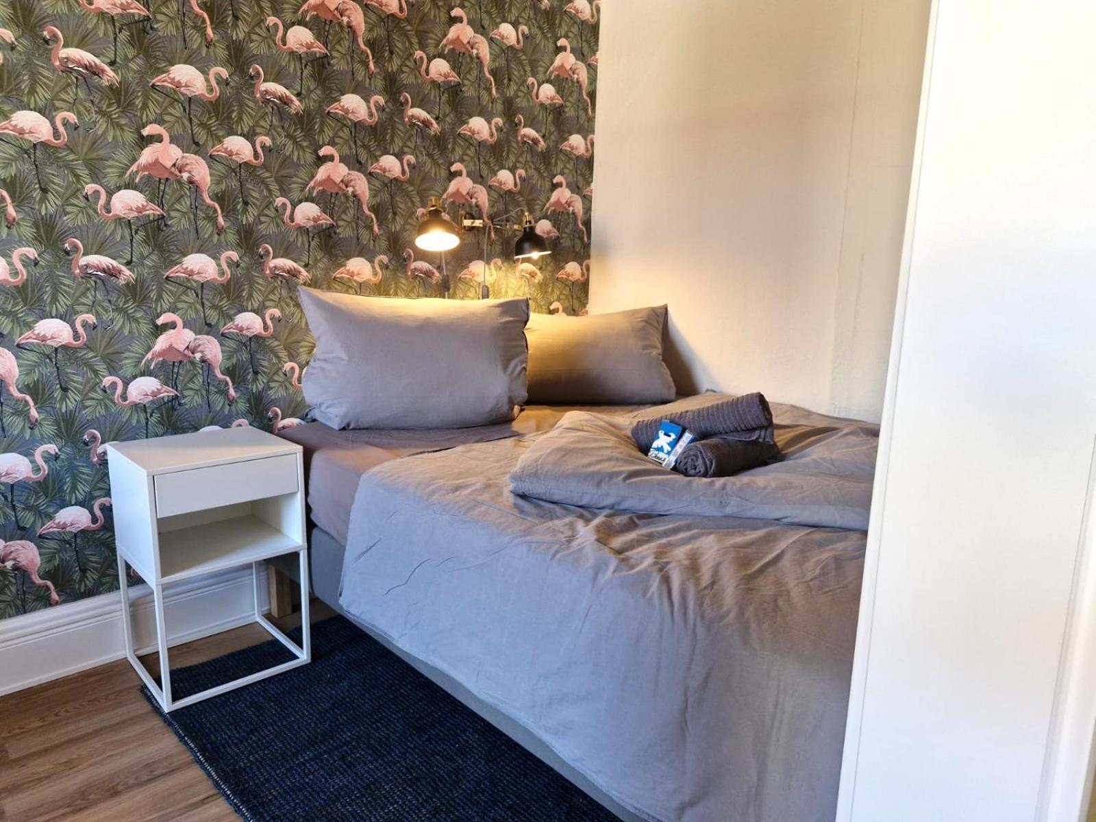 Grossraum-Apartments Mit 2Sz, Wz, Kueche, Smart-Tv, Parken, Etc Erfurt Room photo